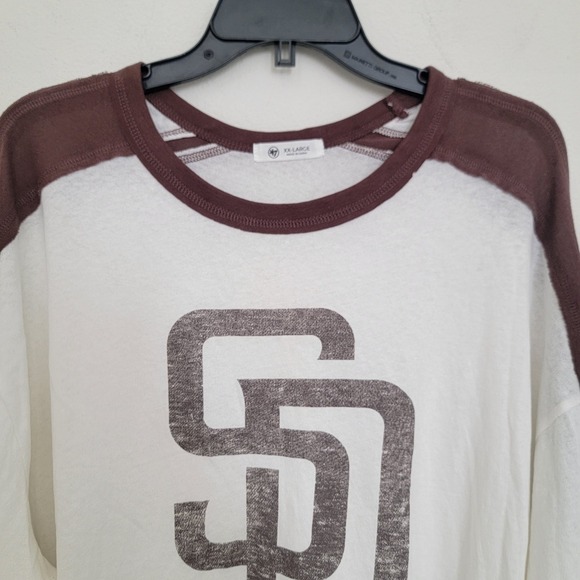 47 Womens San Diego Padres 2X Caribou Long Sleeve Shirt NWT Baseball 100% Cotton - Picture 3 of 15